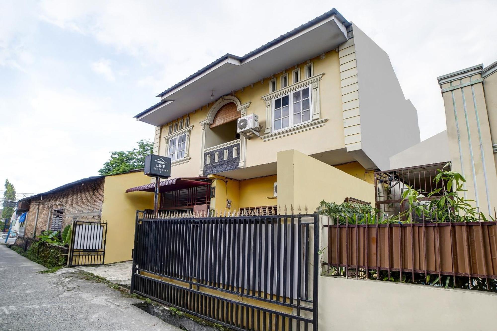 OYO 91199 Felicia Homestay Medan Exterior foto
